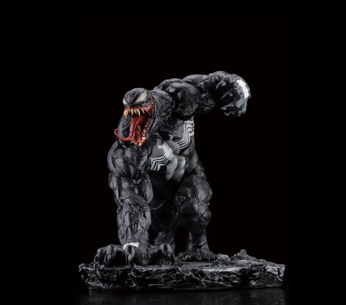Marvel Universe Venom & Carnage Renewal Edition ARTFX  Statues (Complete Set)