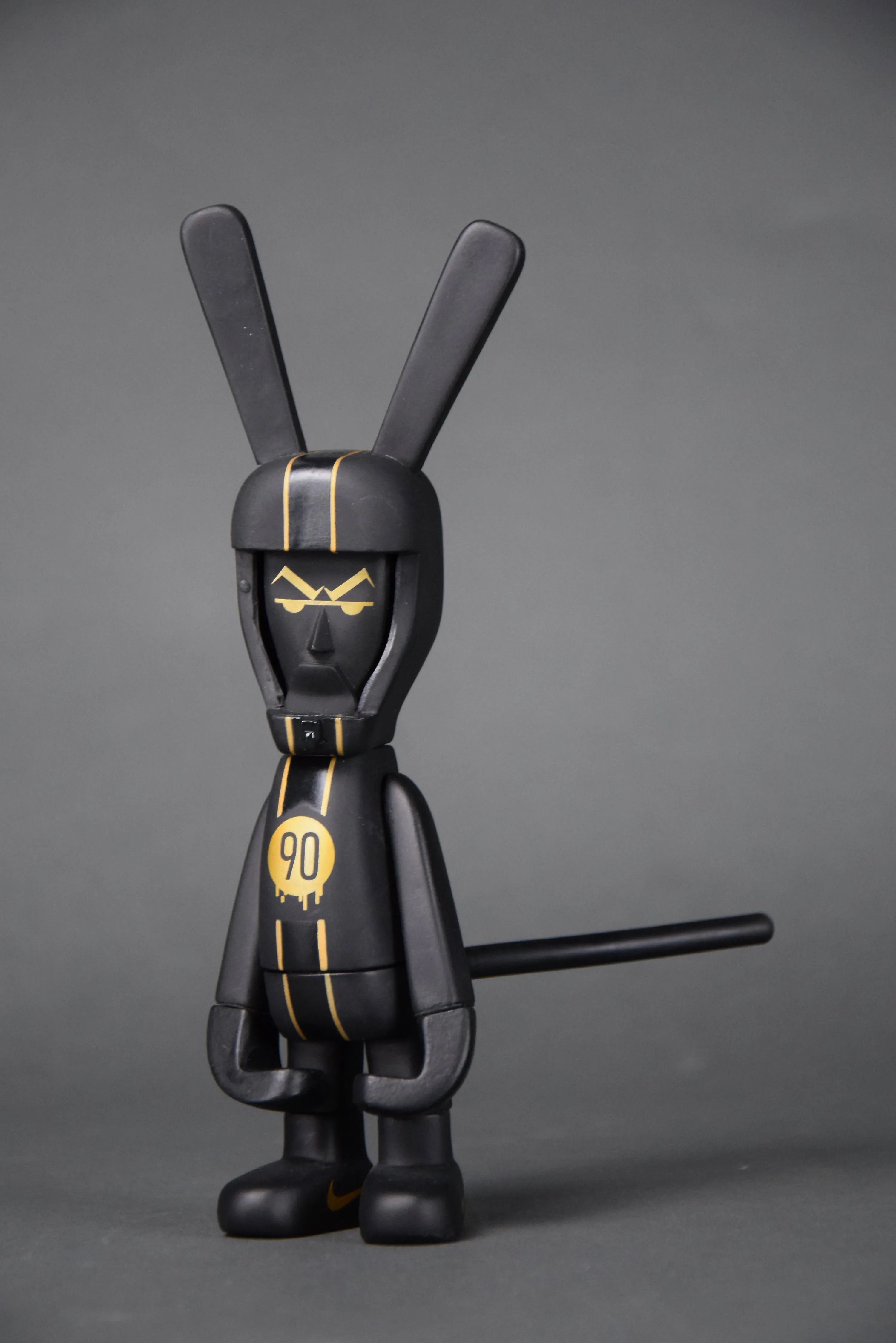 MINT BLACKBALL T90 BB 2005 ART TOY BY MICHAEL LAU AND NIKE