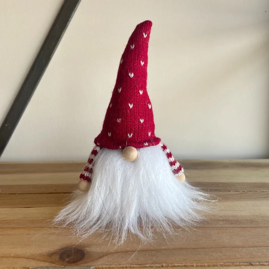 Small Red sitting Gonk