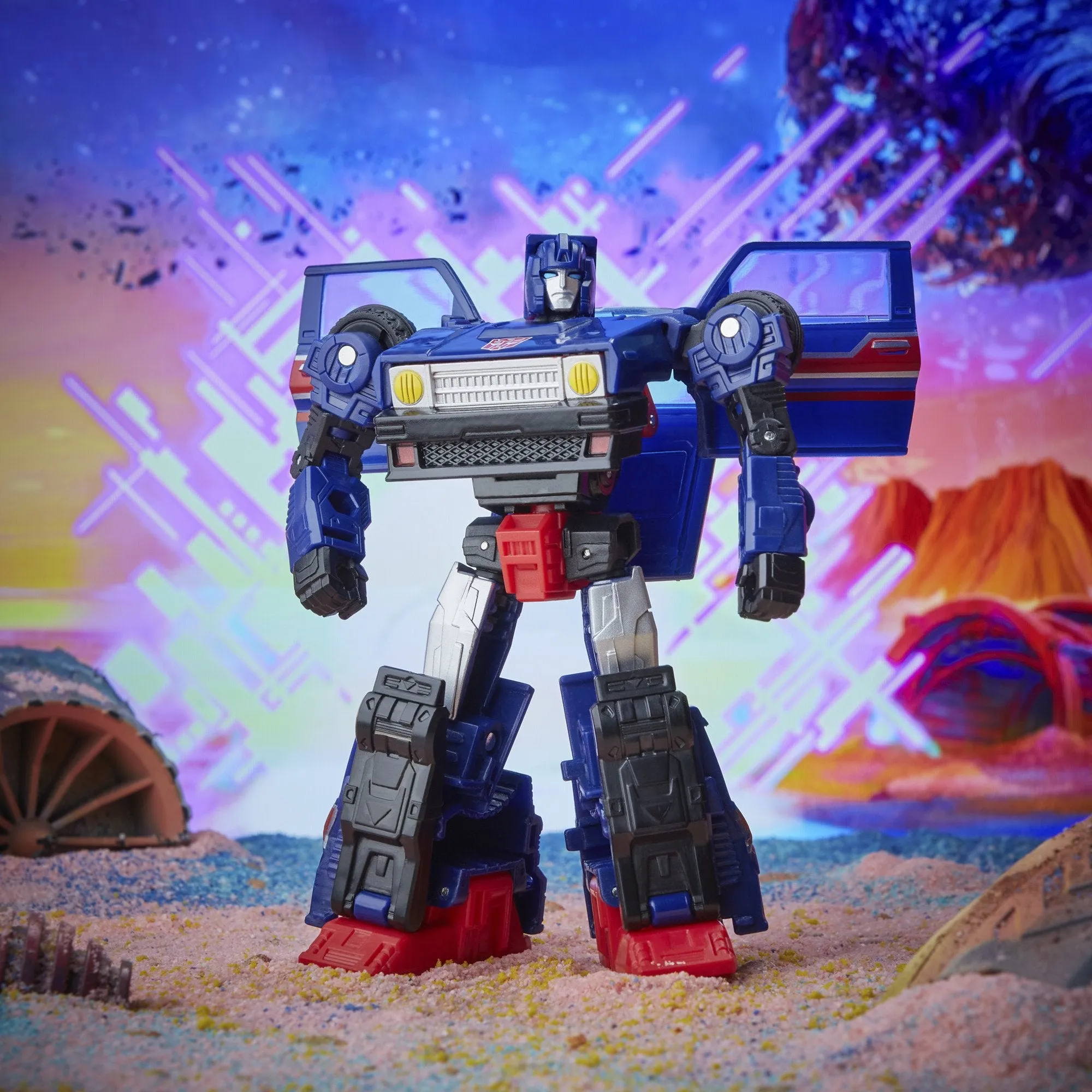 Transformers - Legacy - Deluxe Class Autobot Skids Action Figure (F3008)