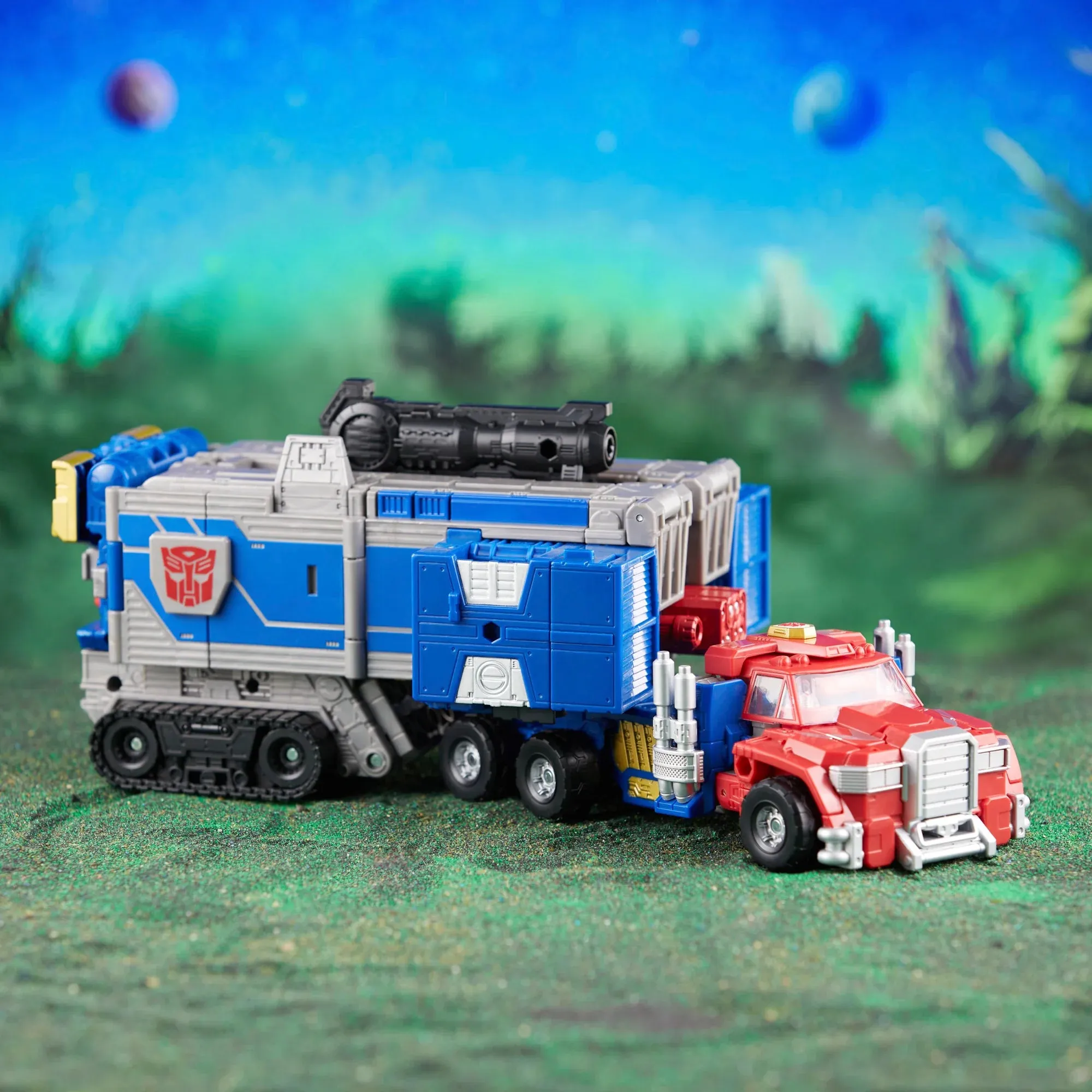 Transformers Legacy Evolution - Commander Class Armada Universe Optimus Prime Action Figure (F6160)