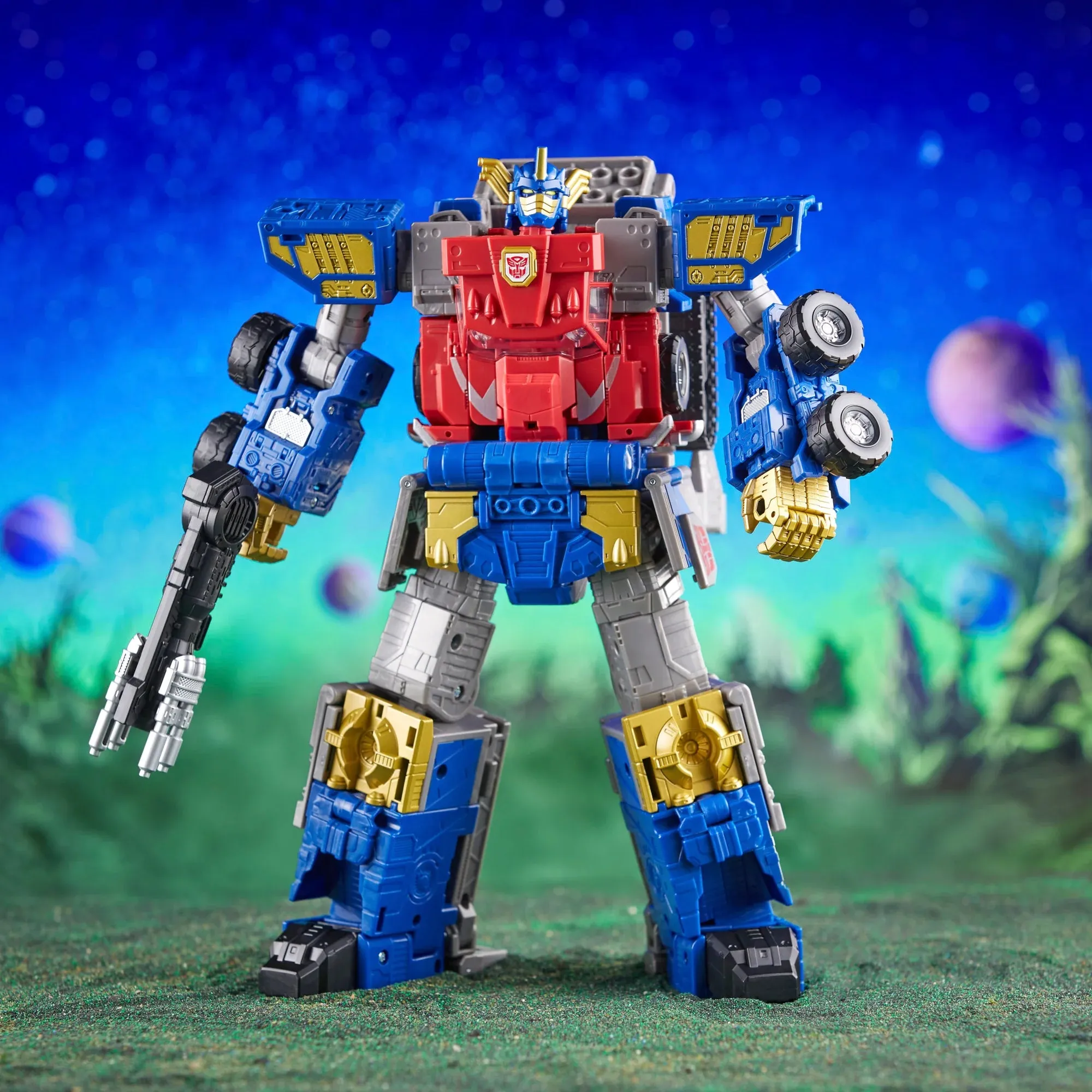 Transformers Legacy Evolution - Commander Class Armada Universe Optimus Prime Action Figure (F6160)